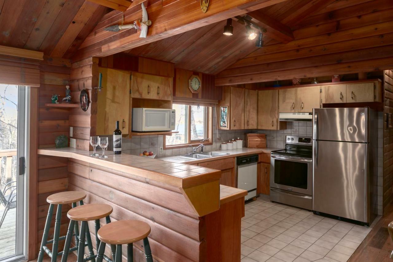 Creekside Cabin Фэрмонт-Хот-Спрингс Экстерьер фото